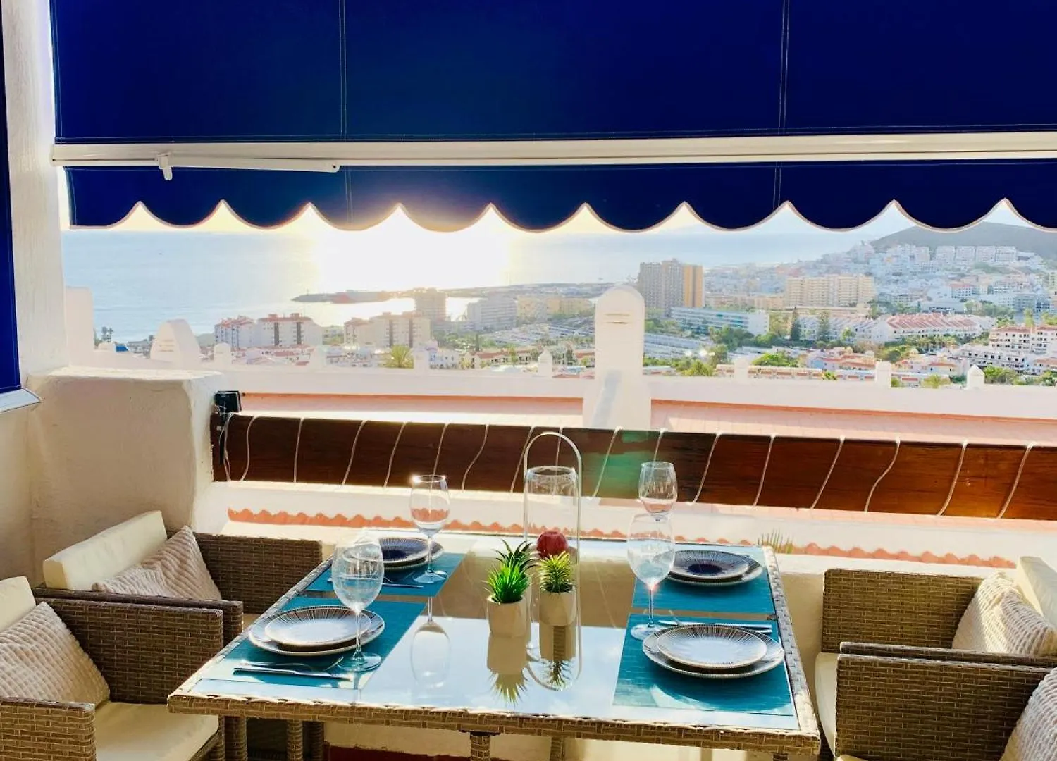 Sunset View Studio At Port Royale With Heated Pool And Free Wi-Fi アロナ 0*,  スペイン