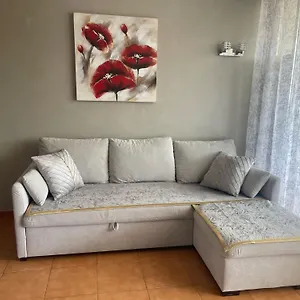 Apartment 5 Min Walk To Gold Mile And 7min To Americas Wifi, Arona (Tenerife)